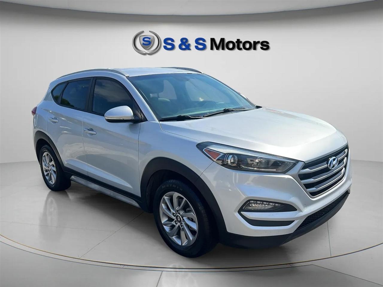 Hyundai Tucson SE Plus FWD 2017