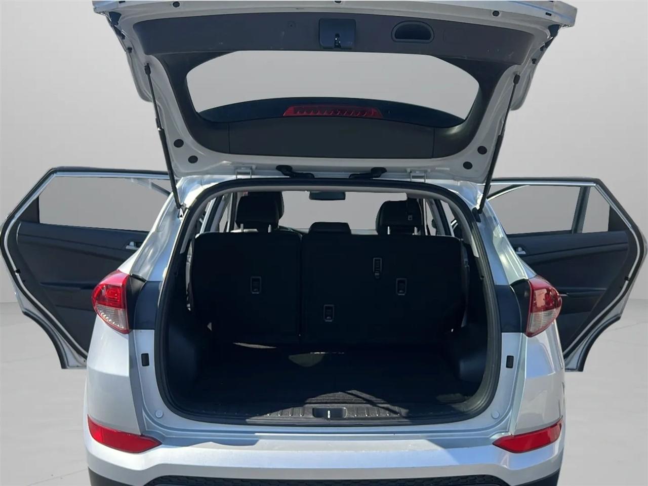 Hyundai Tucson SE Plus FWD 2017