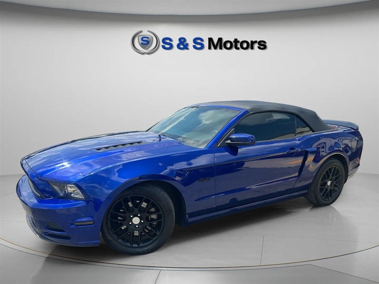 Ford Mustang 2dr Conv GT 2013