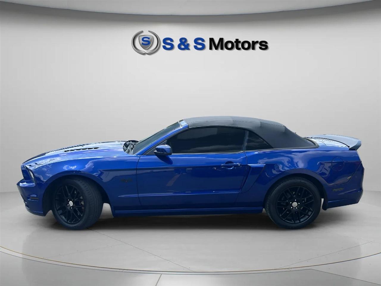 Ford Mustang 2dr Conv GT 2013