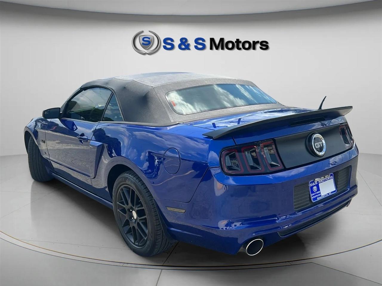 Ford Mustang 2dr Conv GT 2013