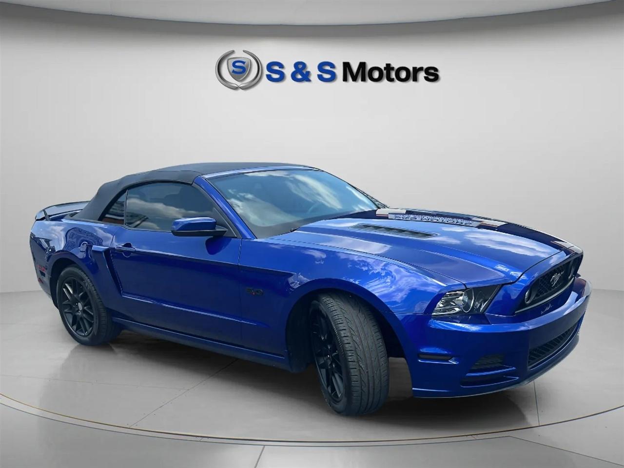 Ford Mustang 2dr Conv GT 2013