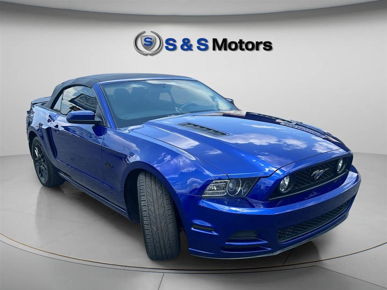 Ford Mustang 2dr Conv GT 2013