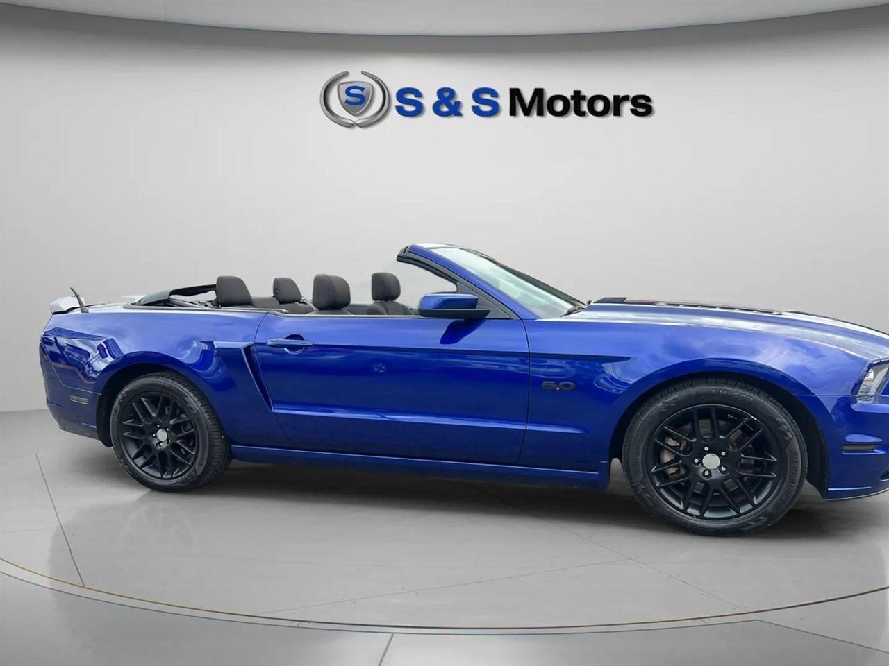 Ford Mustang 2dr Conv GT 2013