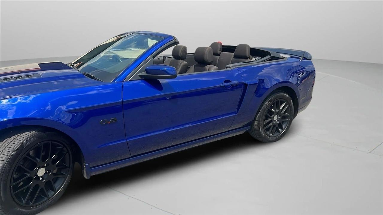 Ford Mustang 2dr Conv GT 2013