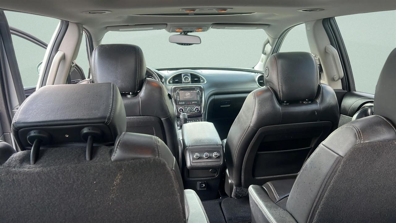 Buick Enclave FWD 4dr Leather 2017