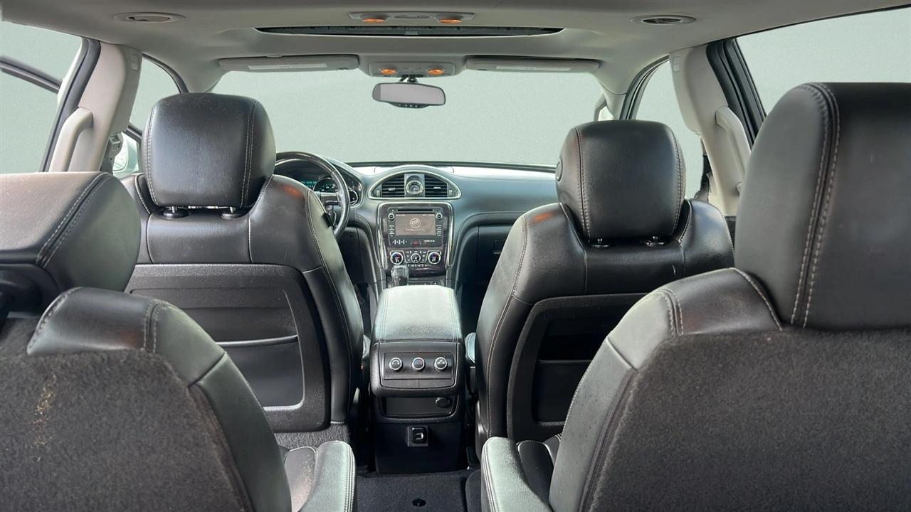 Buick Enclave FWD 4dr Leather 2017