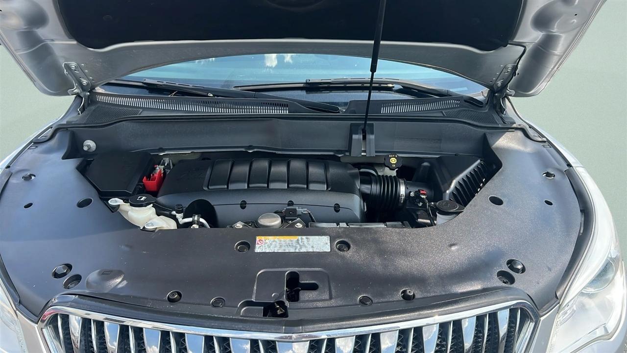Buick Enclave FWD 4dr Leather 2017