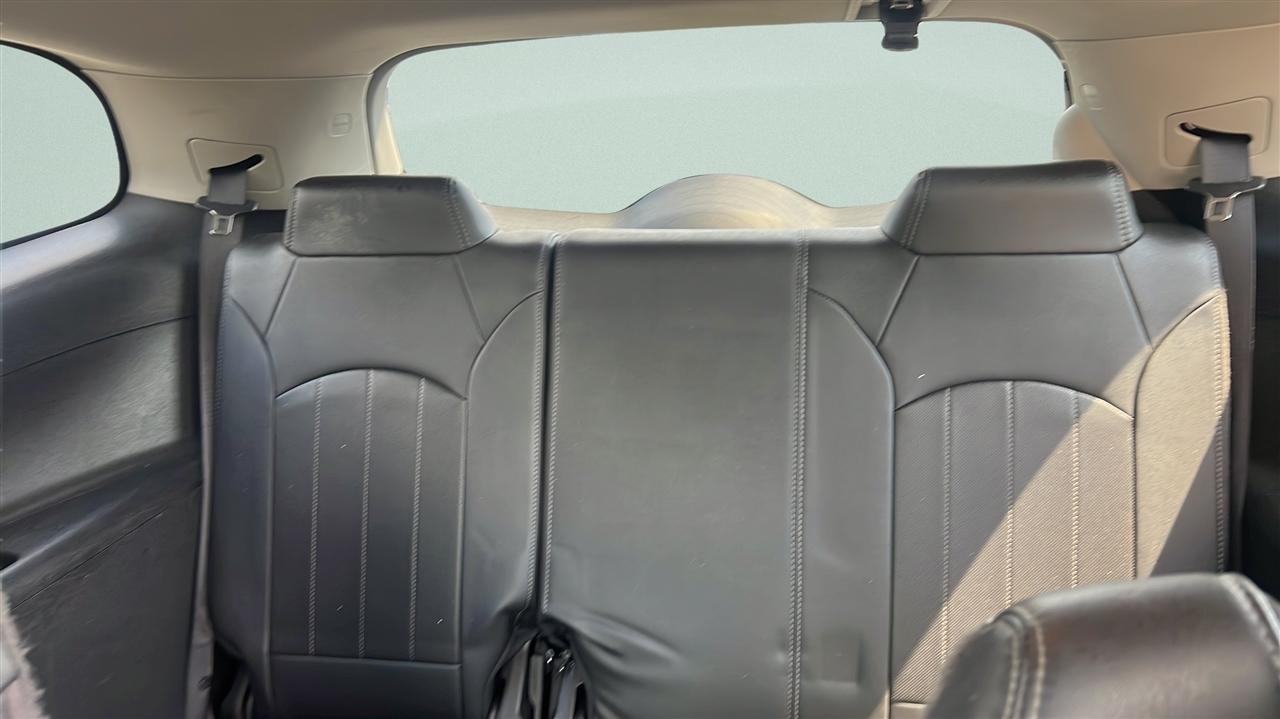 Buick Enclave FWD 4dr Leather 2017
