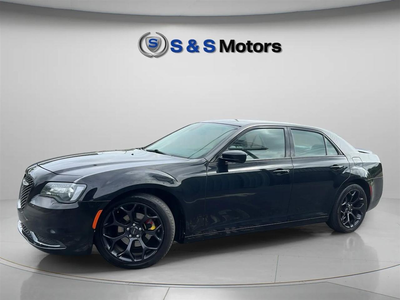 Chrysler 300 Touring RWD 2019