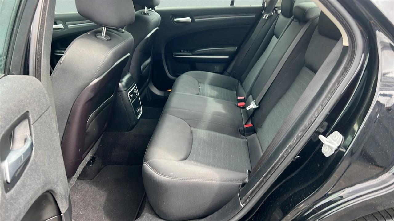 Chrysler 300 Touring RWD 2019