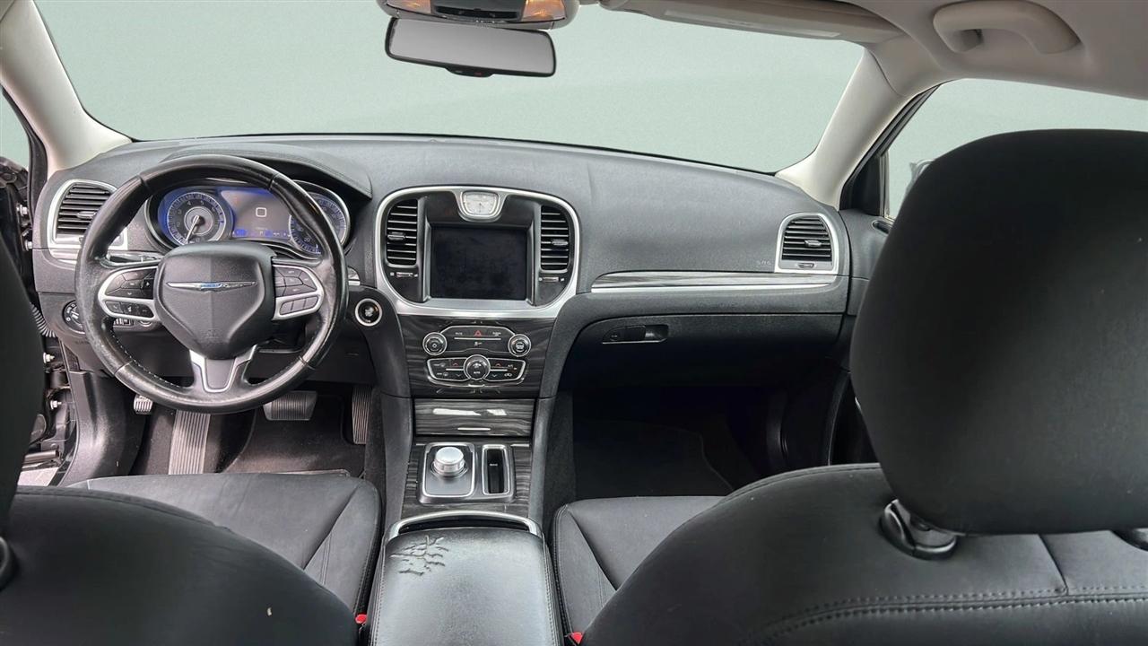 Chrysler 300 Touring RWD 2019