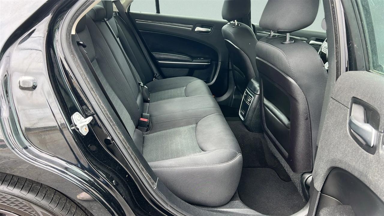 Chrysler 300 Touring RWD 2019