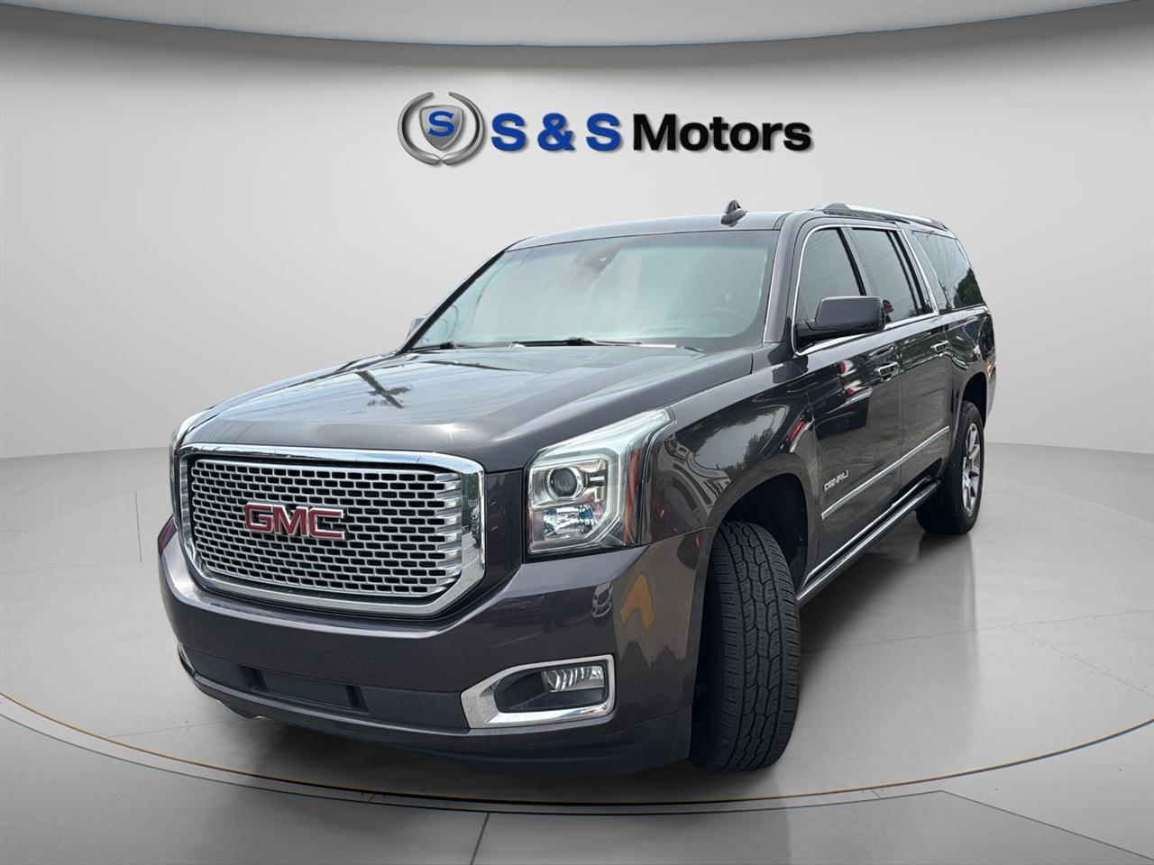 GMC Yukon XL 2WD 4dr Denali 2017