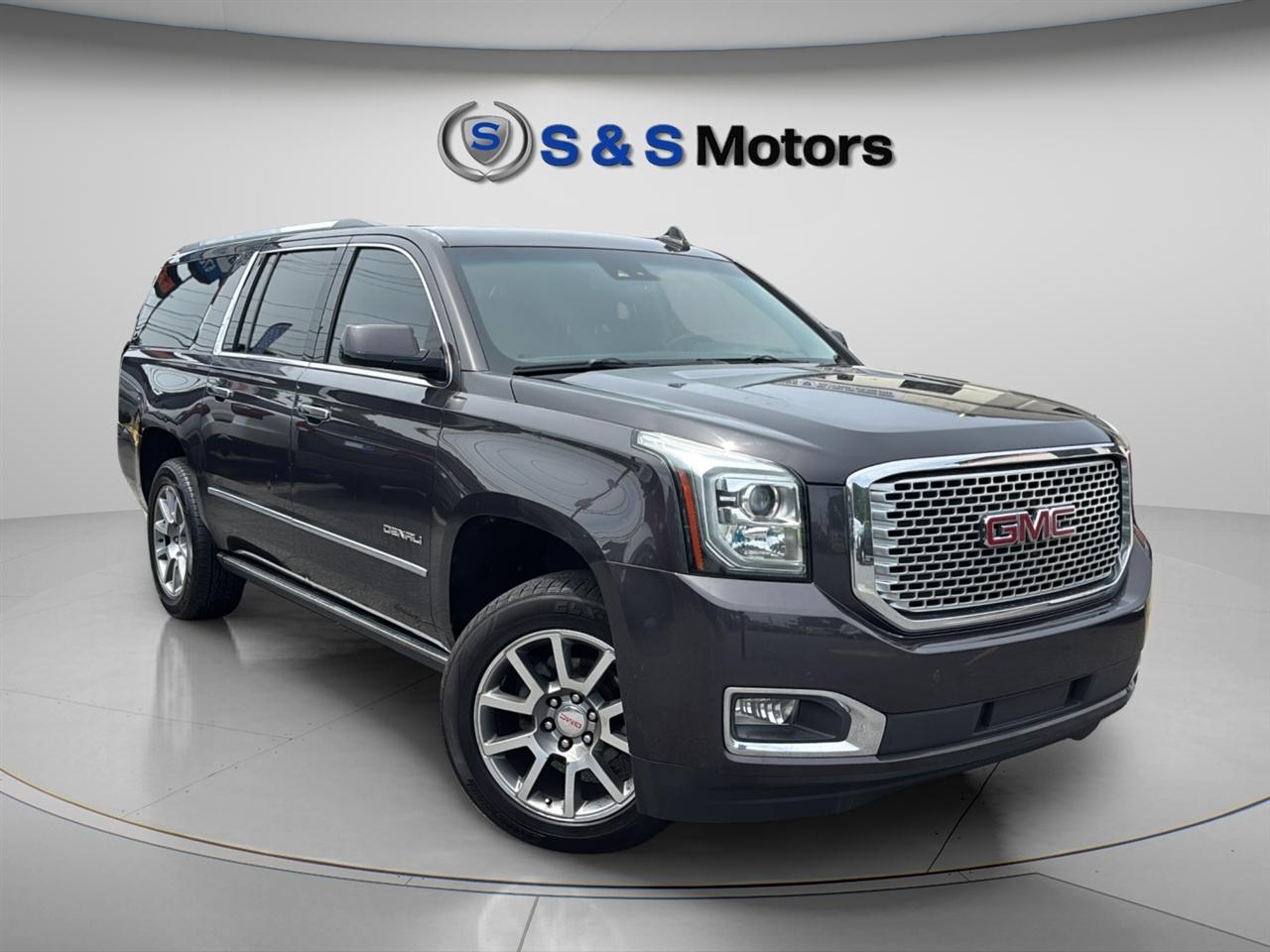 GMC Yukon XL 2WD 4dr Denali 2017