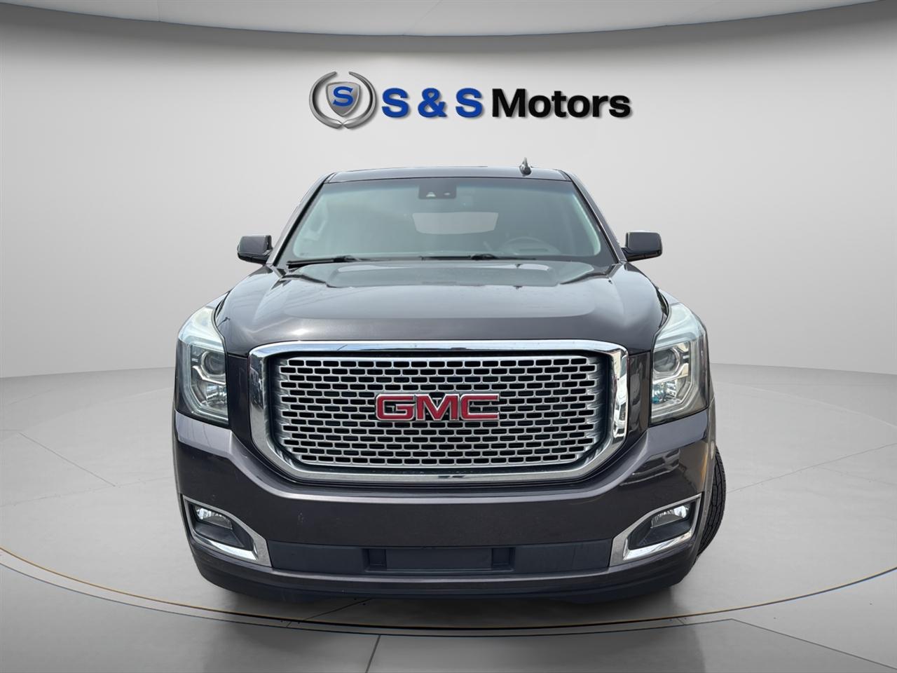 GMC Yukon XL 2WD 4dr Denali 2017
