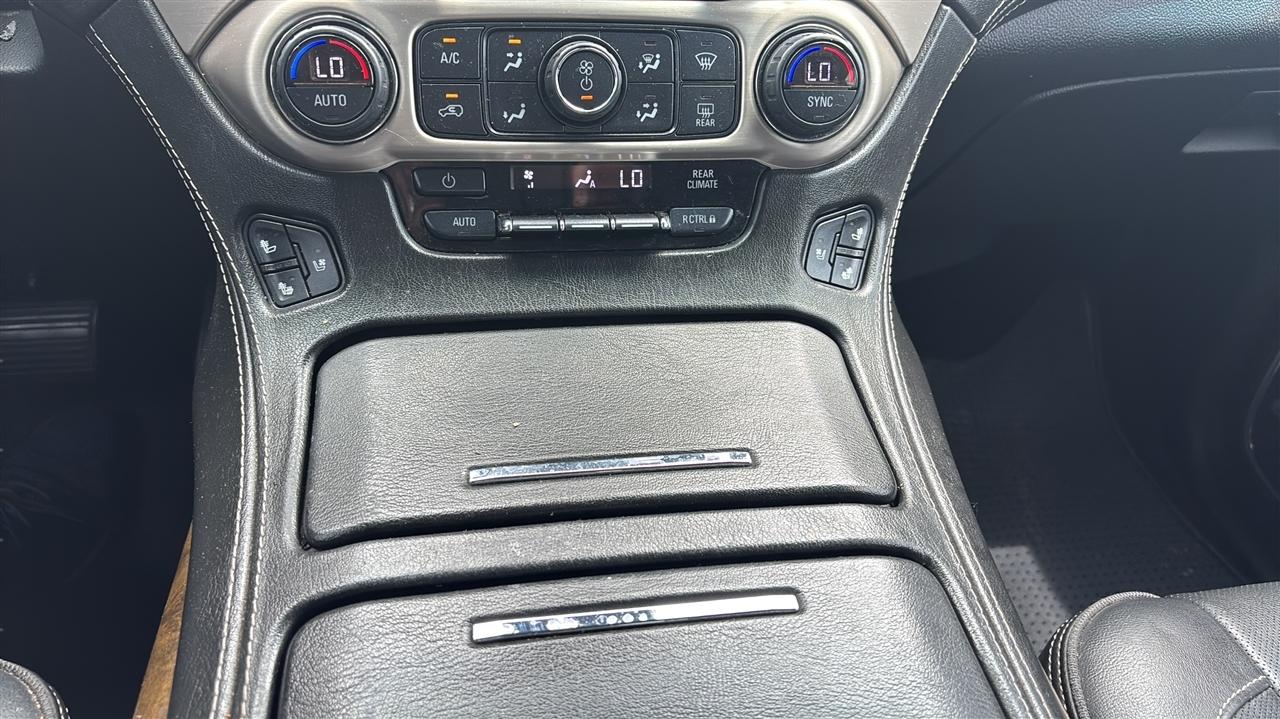 GMC Yukon XL 2WD 4dr Denali 2017