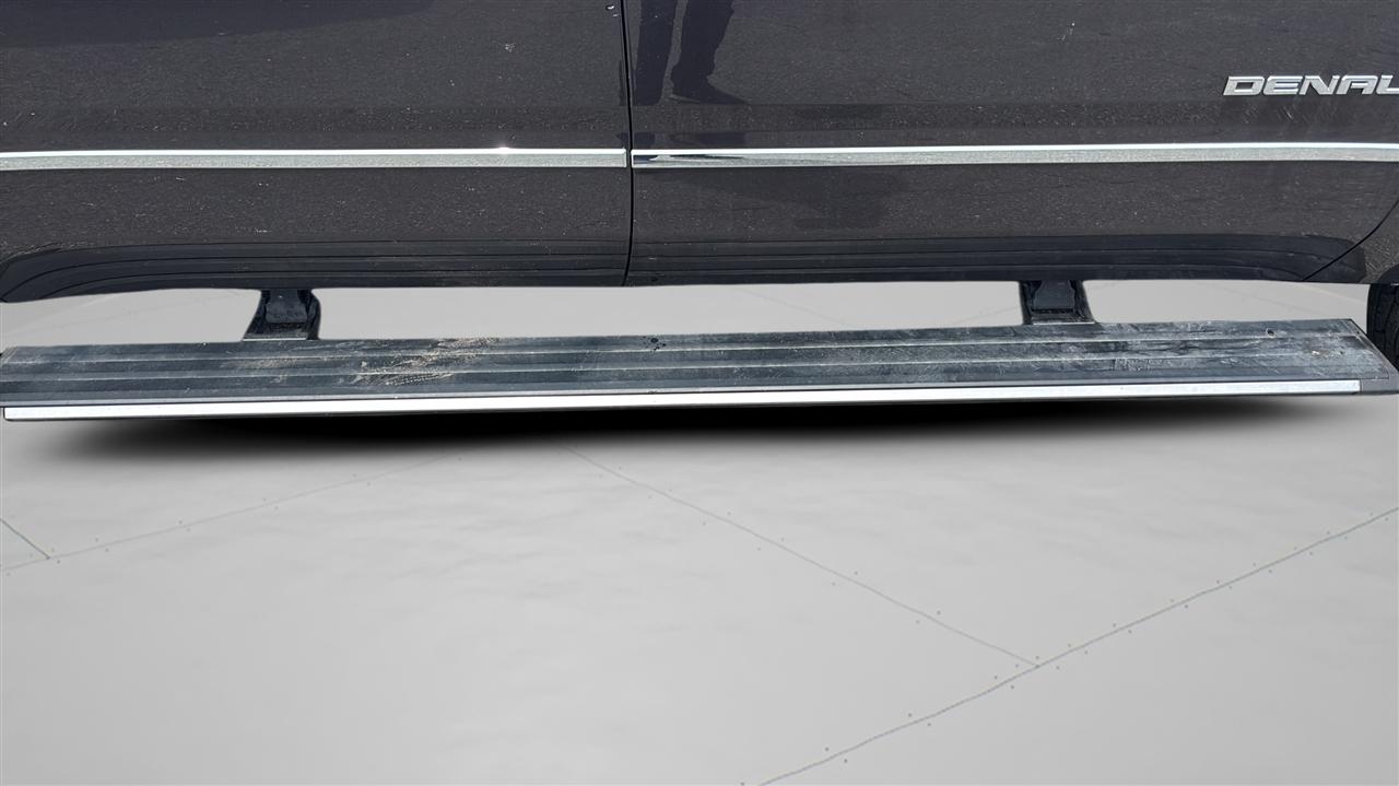 GMC Yukon XL 2WD 4dr Denali 2017