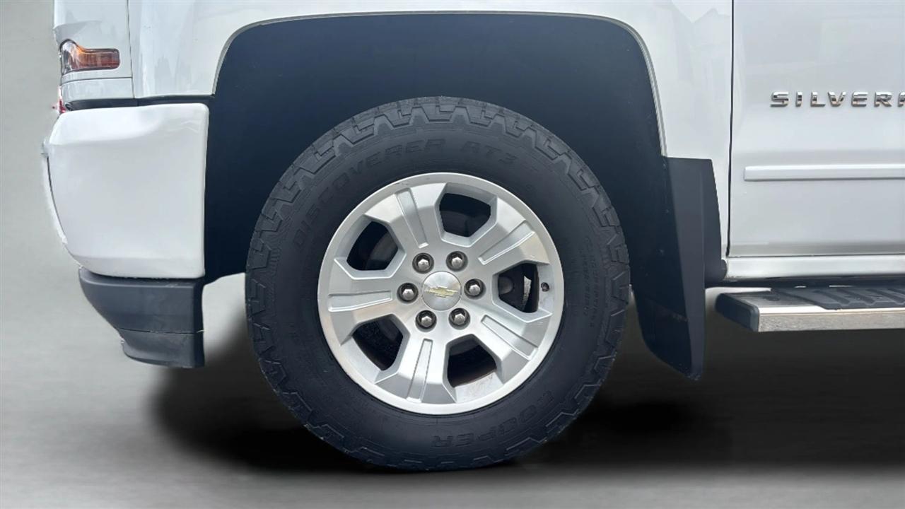 Chevrolet Silverado 1500 4WD Crew Cab 143.5" LT w/2LT 2018