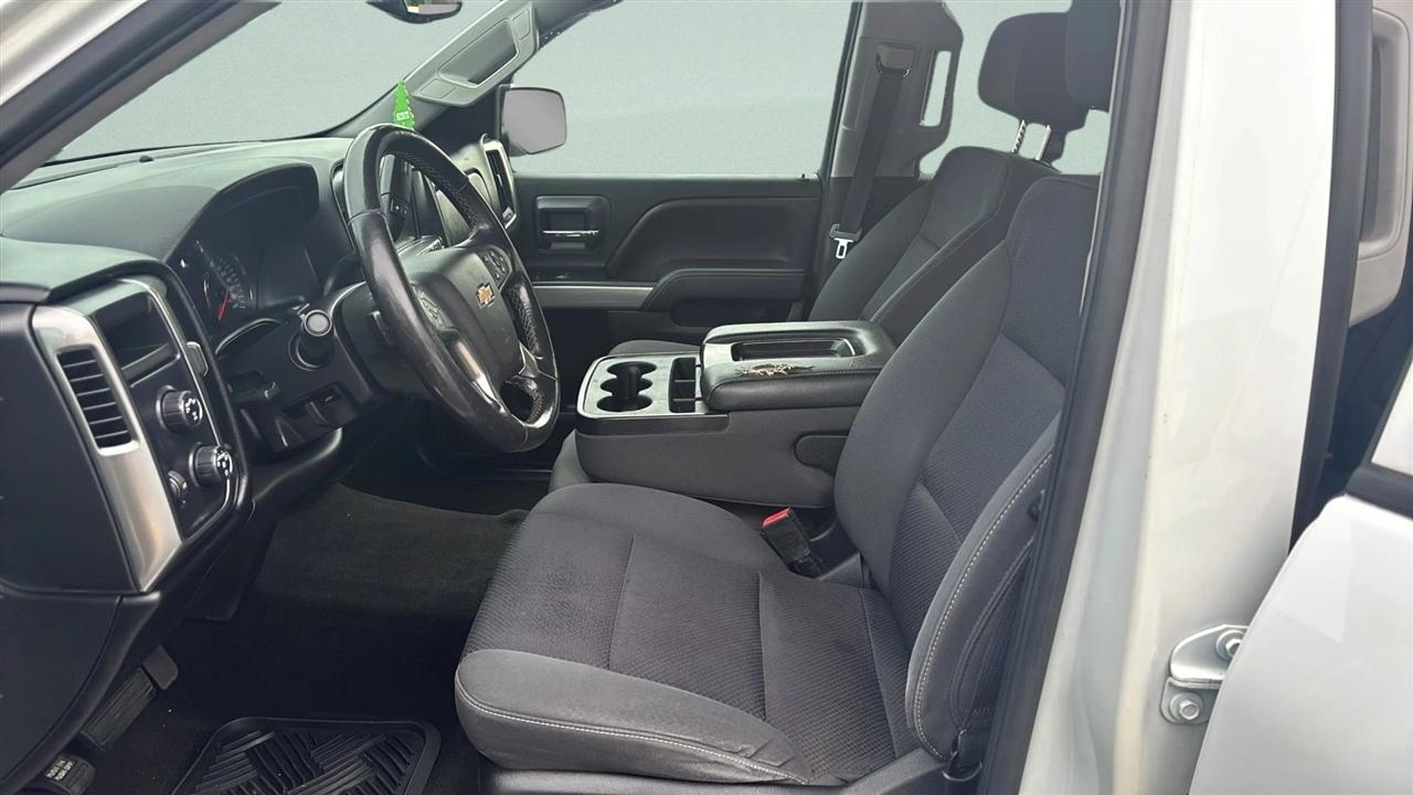 Chevrolet Silverado 1500 4WD Crew Cab 143.5" LT w/2LT 2018