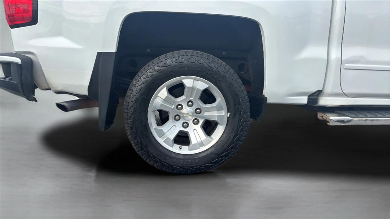 Chevrolet Silverado 1500 4WD Crew Cab 143.5" LT w/2LT 2018