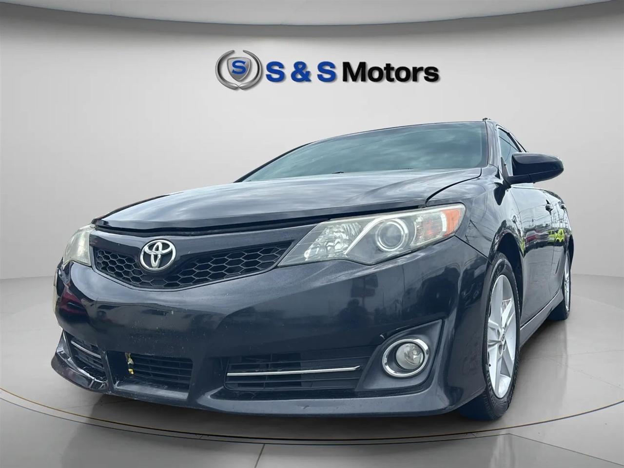 Toyota Camry 4dr Sdn I4 Auto SE Sport Limited Edition (Natl) 2012