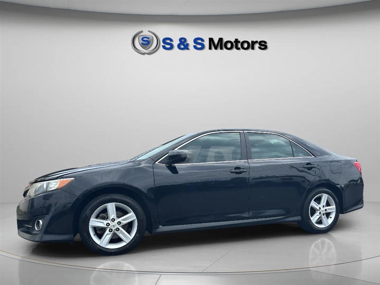 Toyota Camry 4dr Sdn I4 Auto SE Sport Limited Edition (Natl) 2012