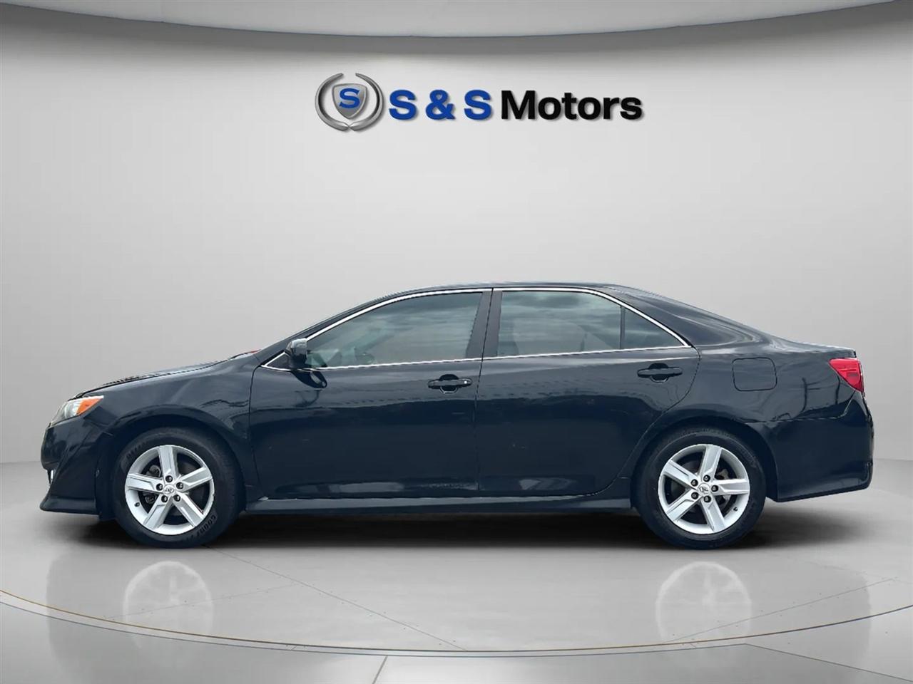 Toyota Camry 4dr Sdn I4 Auto SE Sport Limited Edition (Natl) 2012