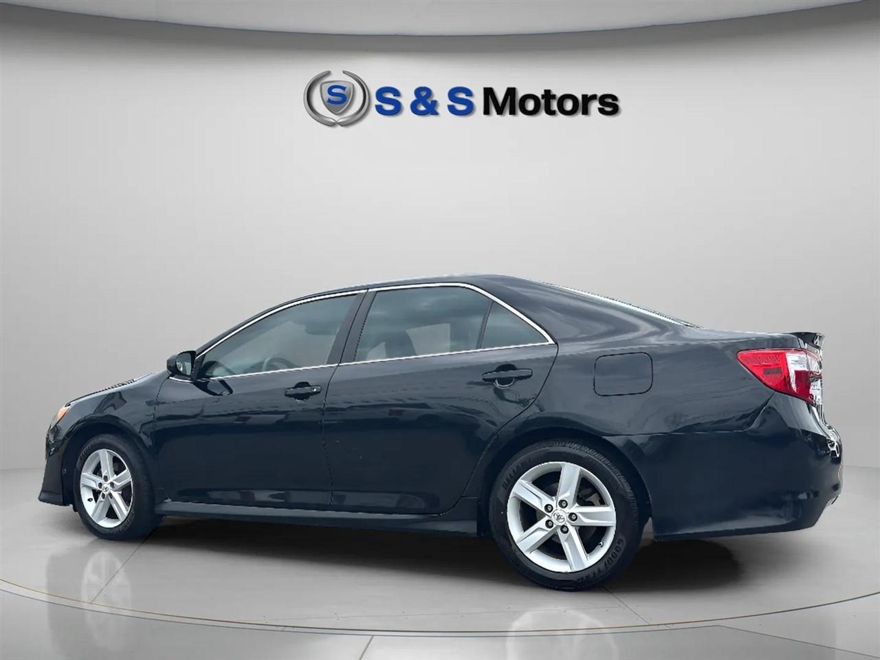 Toyota Camry 4dr Sdn I4 Auto SE Sport Limited Edition (Natl) 2012