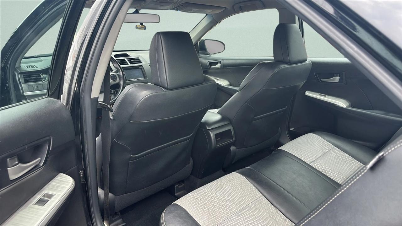 Toyota Camry 4dr Sdn I4 Auto SE Sport Limited Edition (Natl) 2012