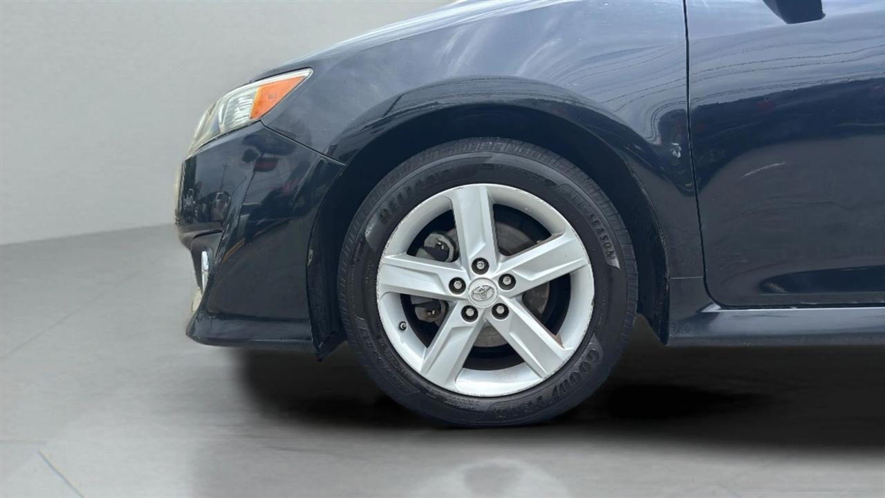 Toyota Camry 4dr Sdn I4 Auto SE Sport Limited Edition (Natl) 2012