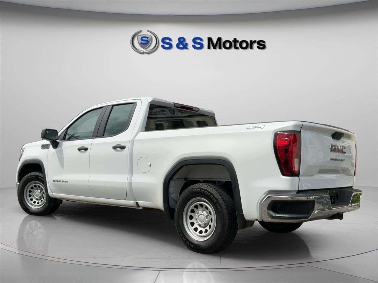 GMC Sierra 1500 4WD Double Cab 147" 2021