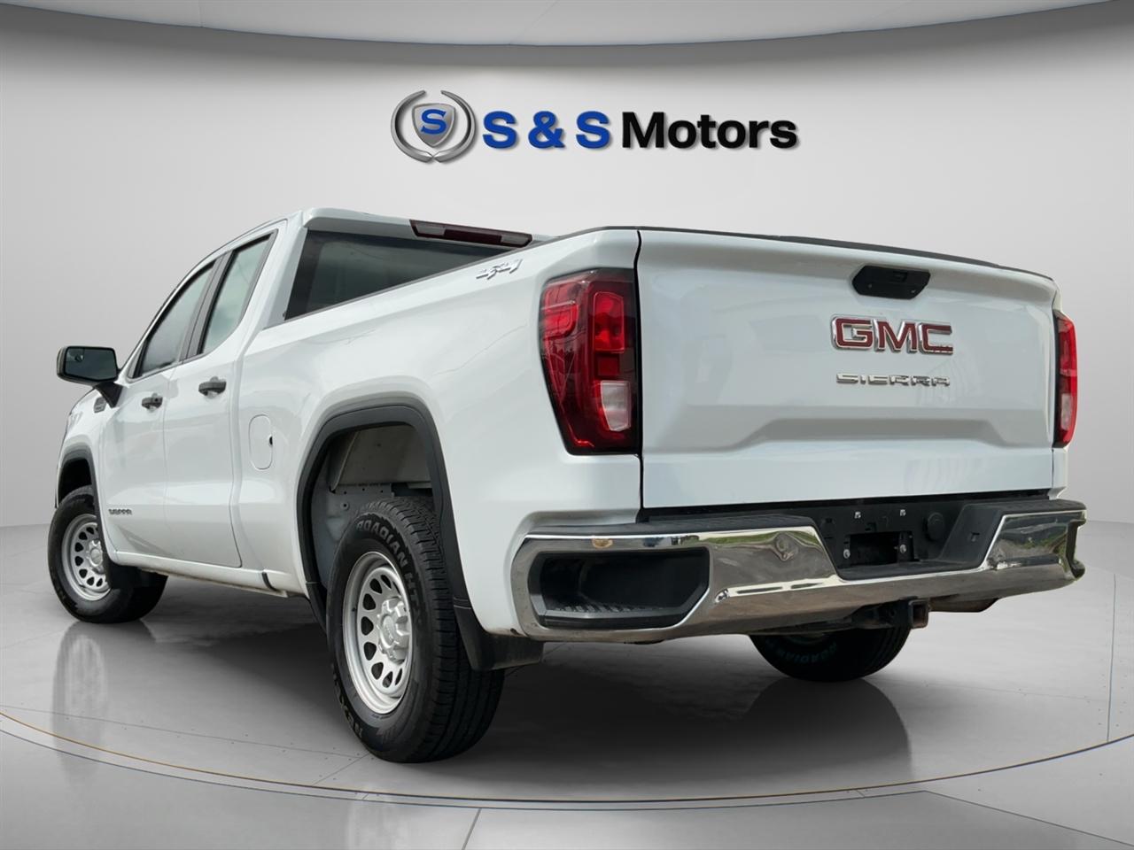 GMC Sierra 1500 4WD Double Cab 147" 2021