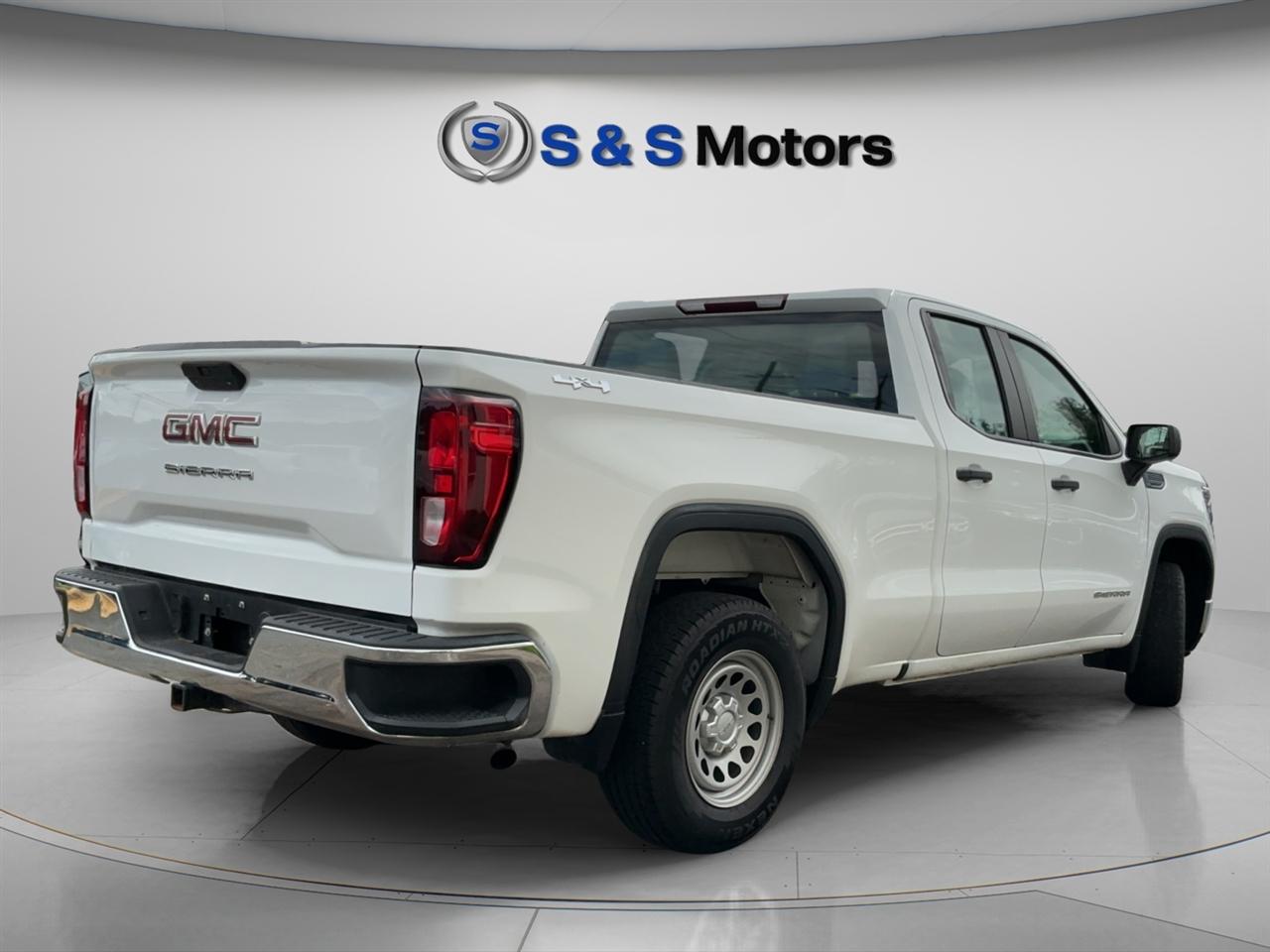 GMC Sierra 1500 4WD Double Cab 147" 2021