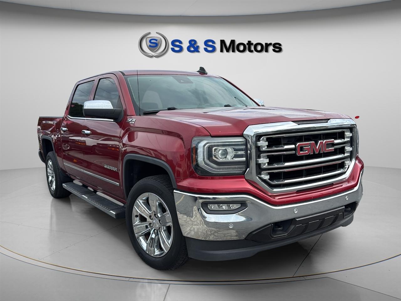 GMC Sierra 1500 4WD Crew Cab 143.5" SLT 2018