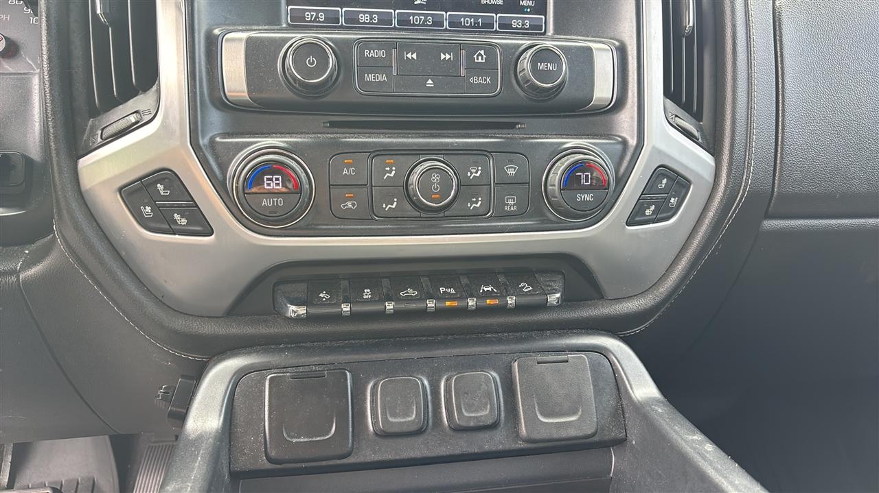 GMC Sierra 1500 4WD Crew Cab 143.5" SLT 2018