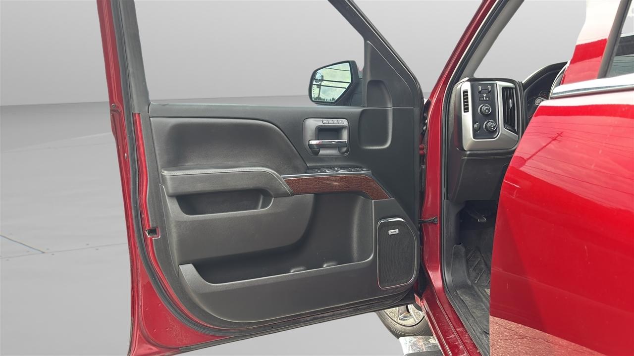 GMC Sierra 1500 4WD Crew Cab 143.5" SLT 2018