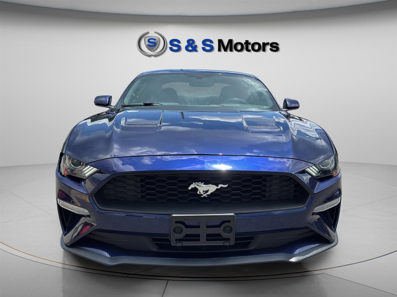 Ford Mustang EcoBoost Fastback 2019