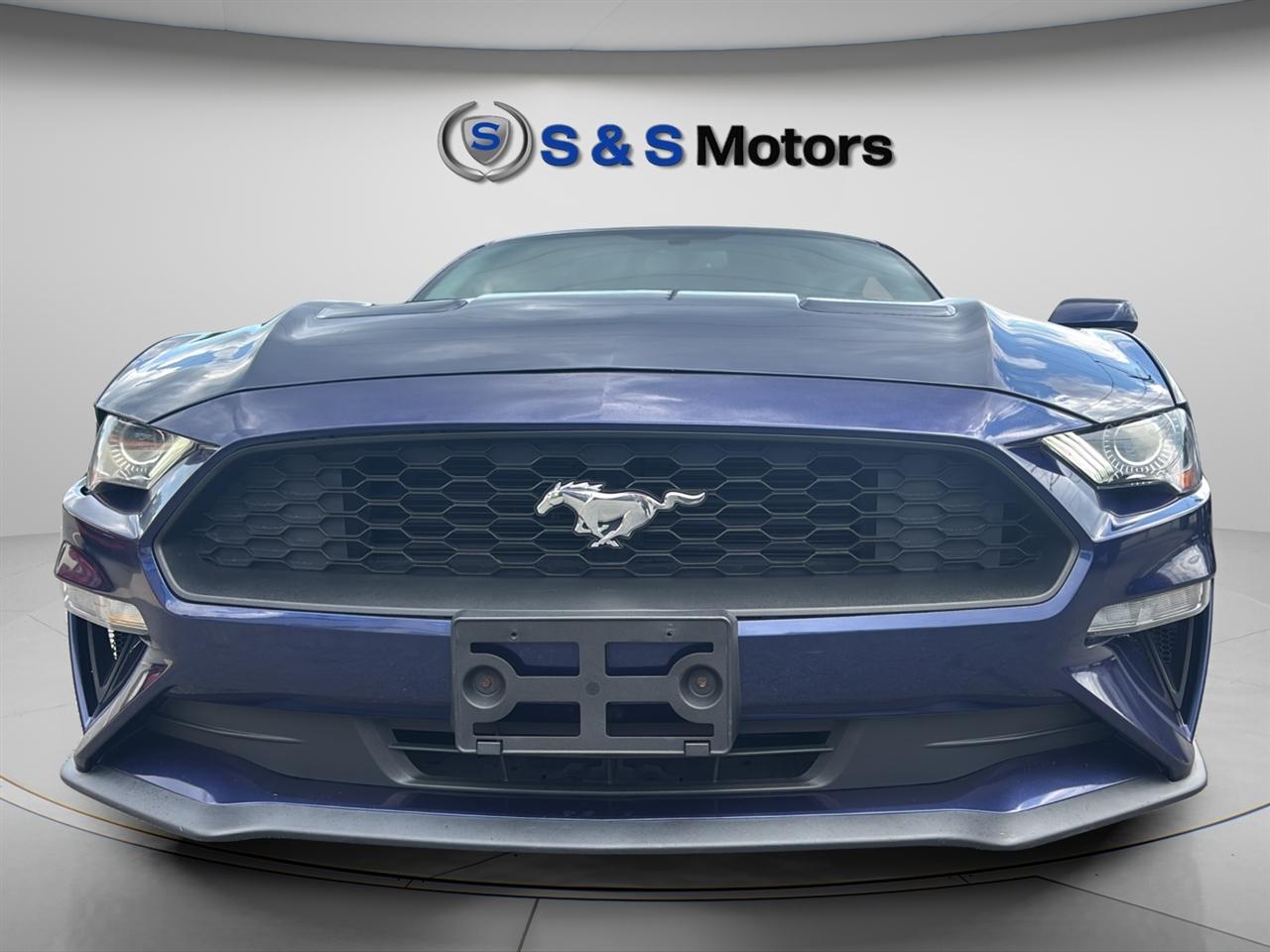 Ford Mustang EcoBoost Fastback 2019
