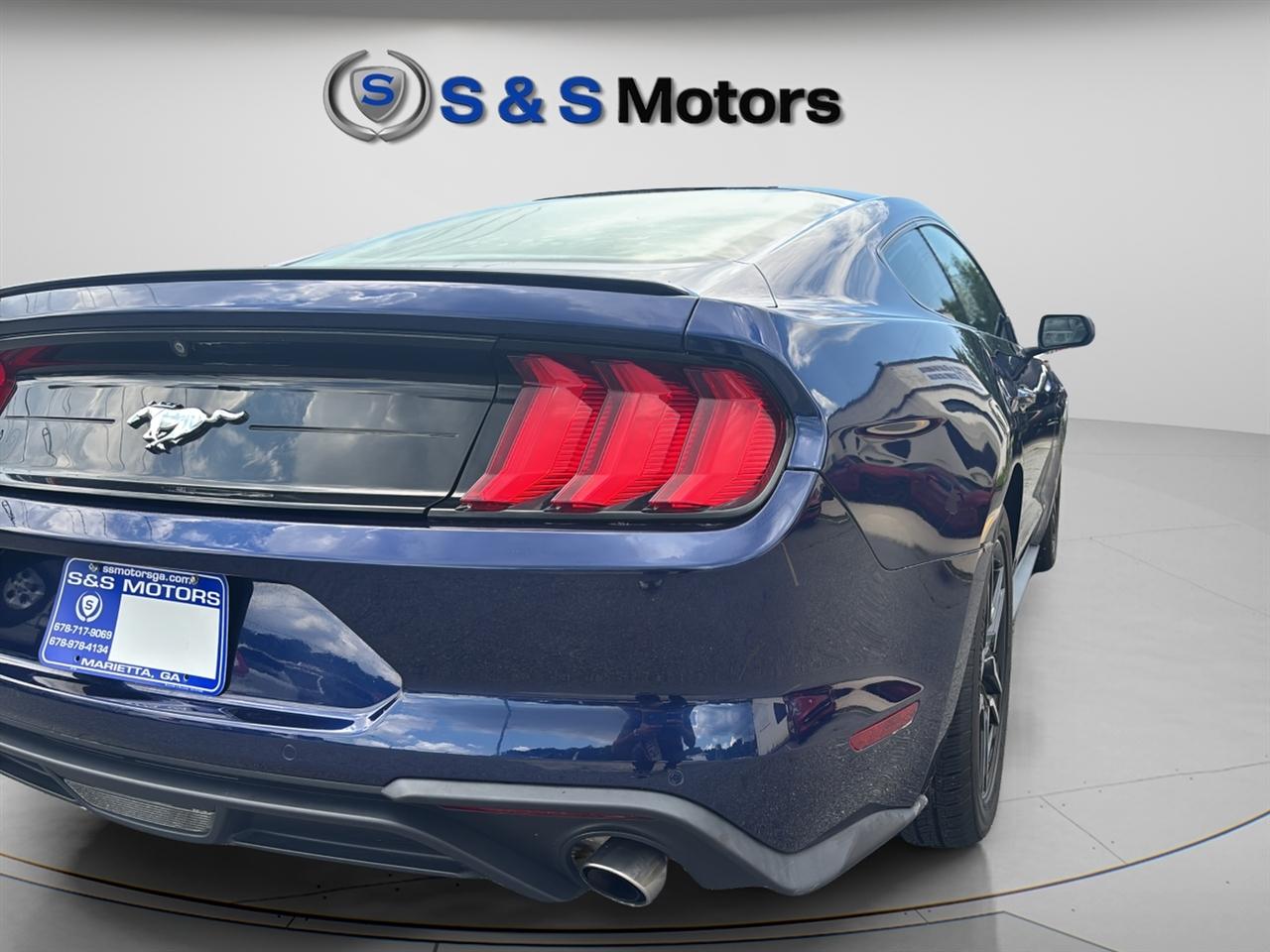 Ford Mustang EcoBoost Fastback 2019