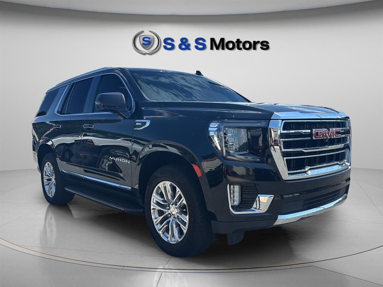 GMC Yukon 2WD 4dr SLT 2021