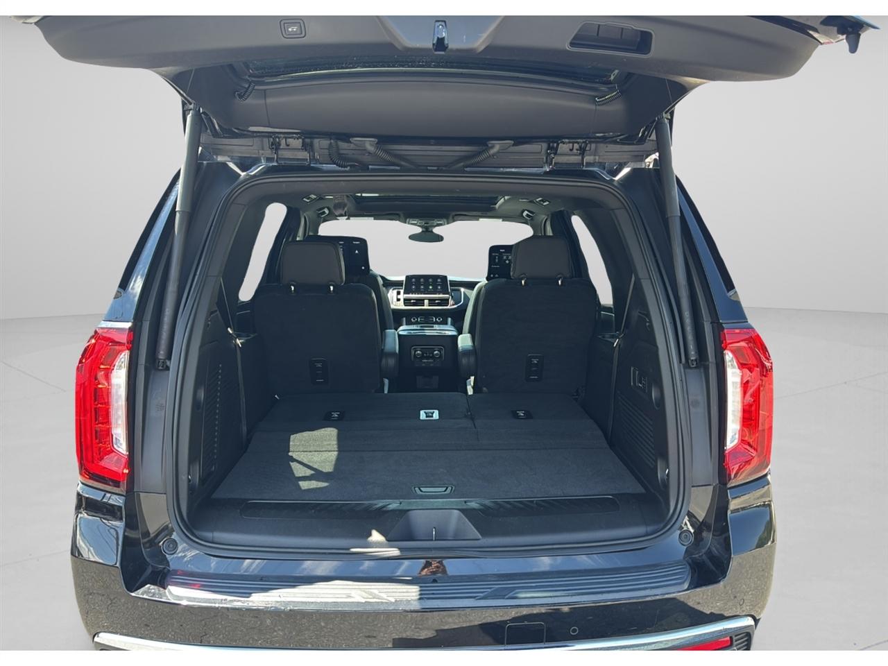 GMC Yukon 2WD 4dr SLT 2021