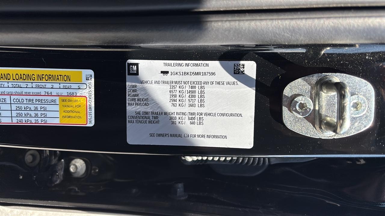 GMC Yukon 2WD 4dr SLT 2021