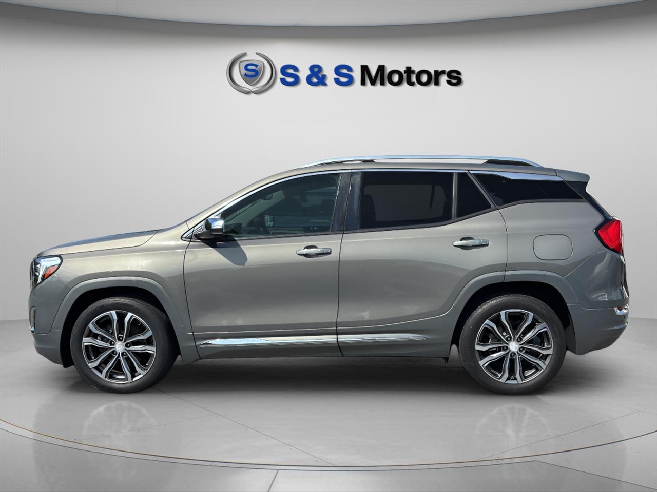 GMC Terrain FWD 4dr Denali 2018