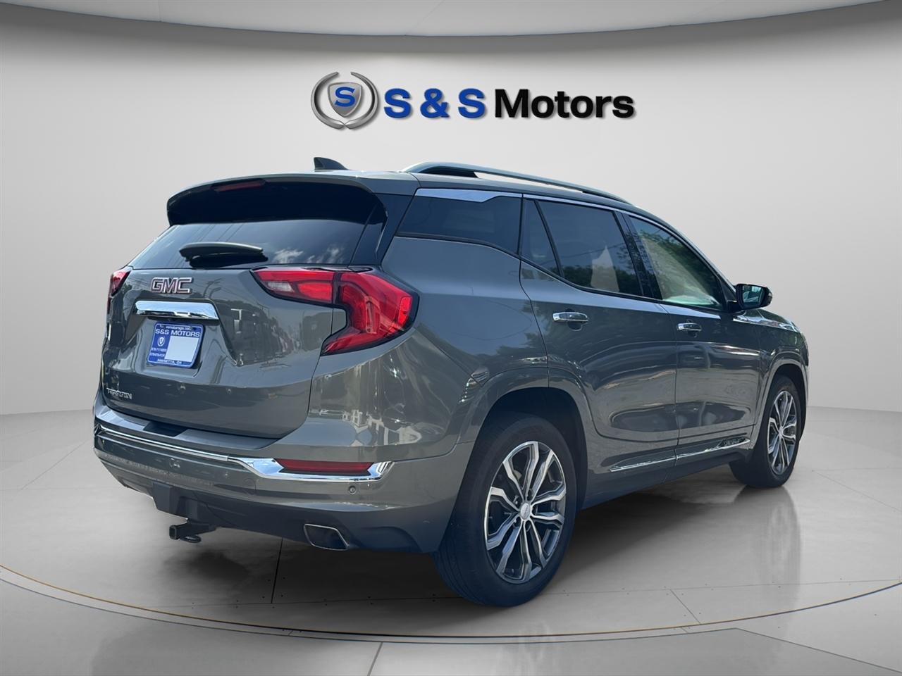 GMC Terrain FWD 4dr Denali 2018