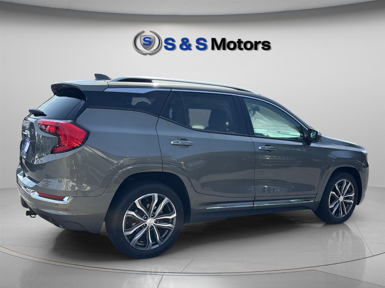 GMC Terrain FWD 4dr Denali 2018