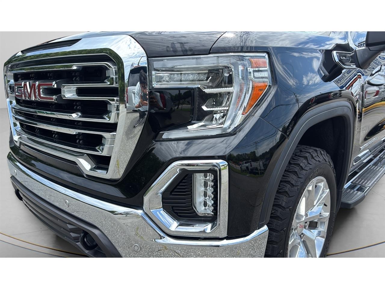 GMC Sierra 1500 4WD Crew Cab 147" SLT 2019