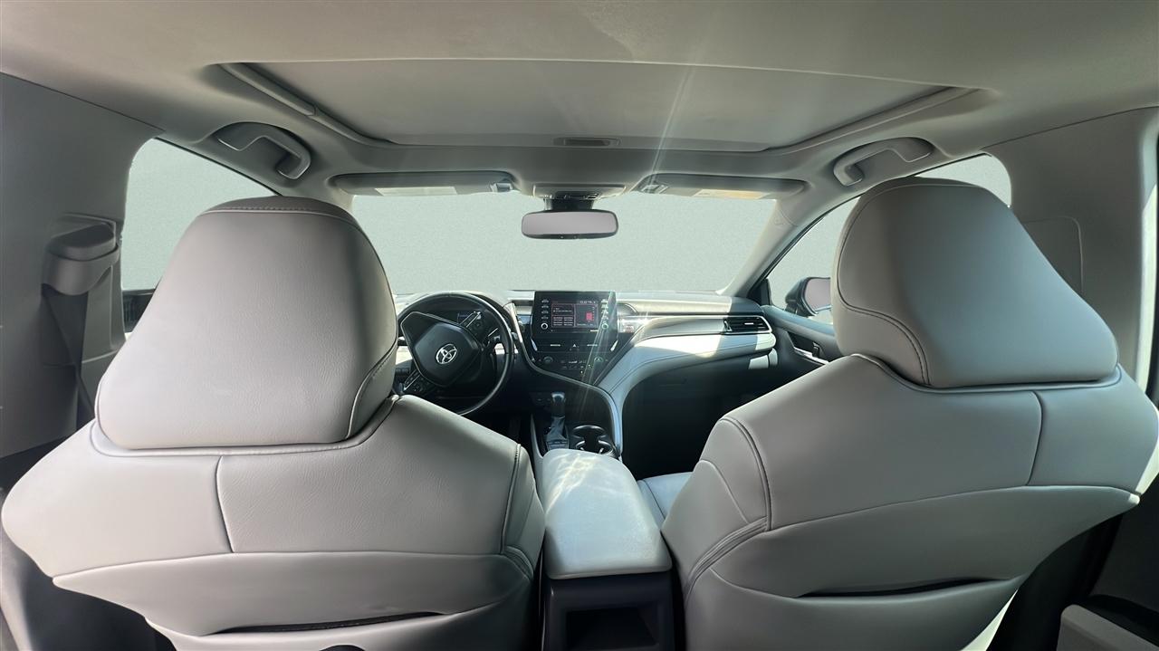 Toyota Camry SE Auto (Natl) 2022
