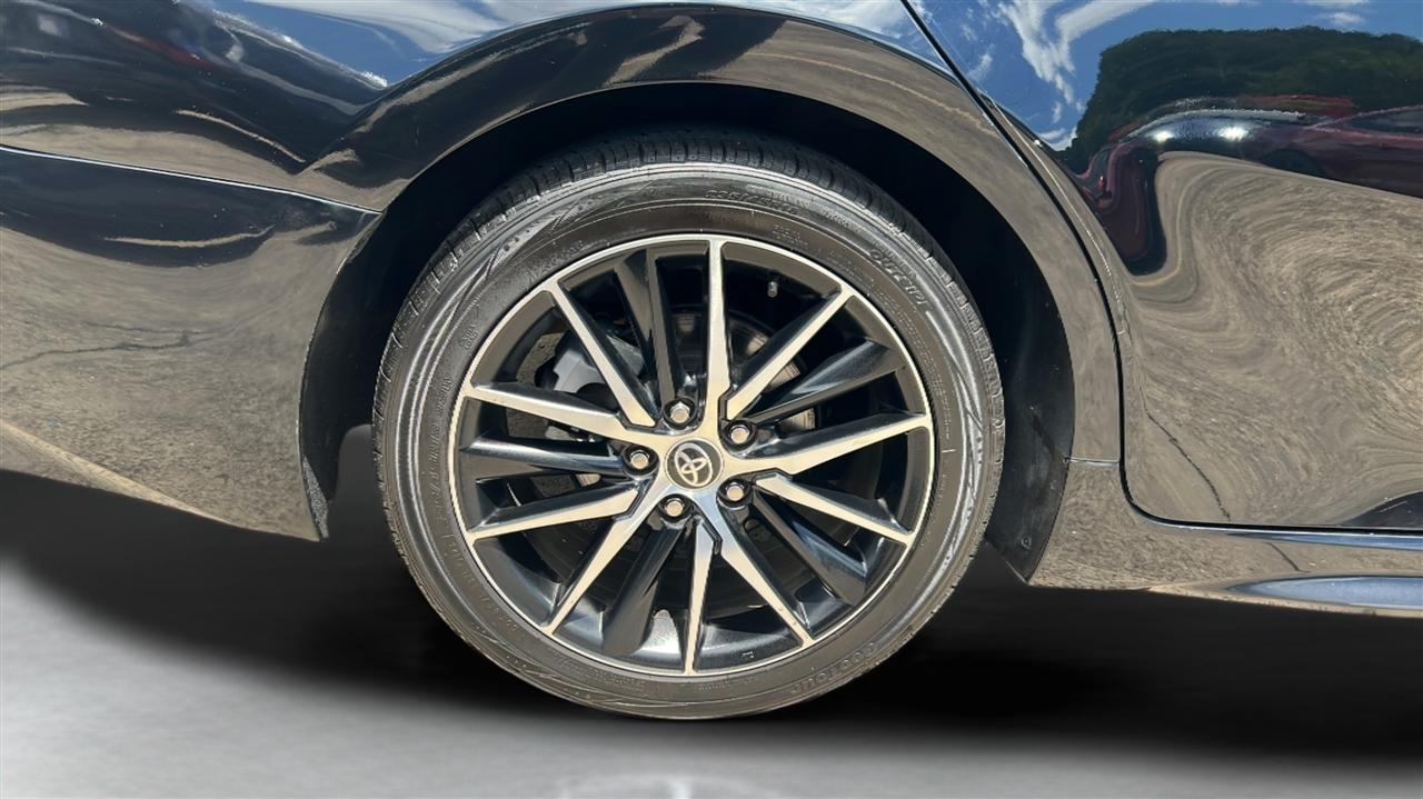 Toyota Camry SE Auto (Natl) 2022