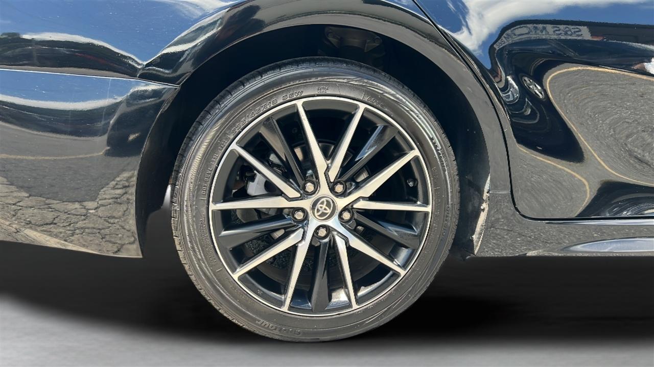 Toyota Camry SE Auto (Natl) 2022